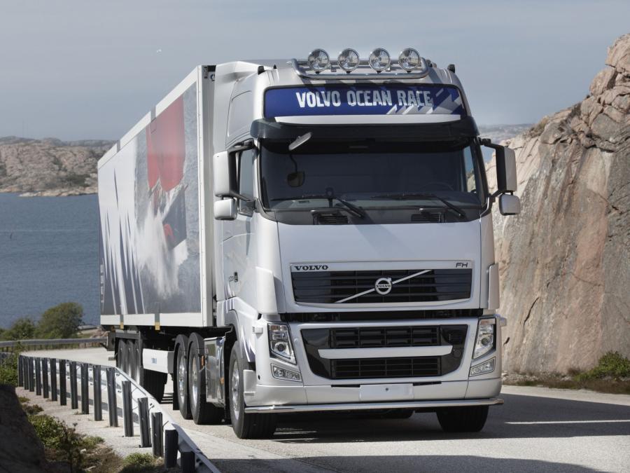  Volvo FH 500 6x2 Ocean Race 2011 года  (фото 4 из 4)